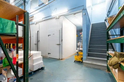 181 Geary Avenue Toronto ON M6H 2C1