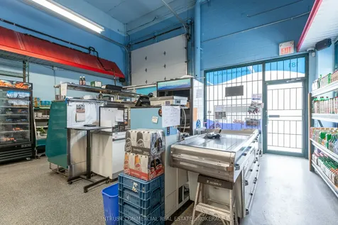 181 Geary Avenue Toronto ON M6H 2C1
