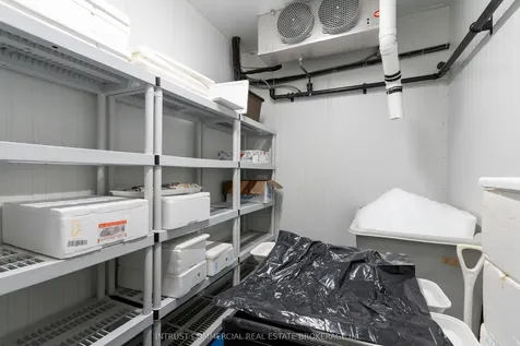 181 Geary Avenue Toronto ON M6H 2C1