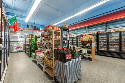 181 Geary Avenue Toronto ON M6H 2C1