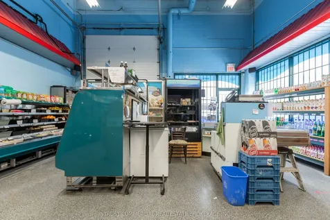 181 Geary Avenue Toronto ON M6H 2C1