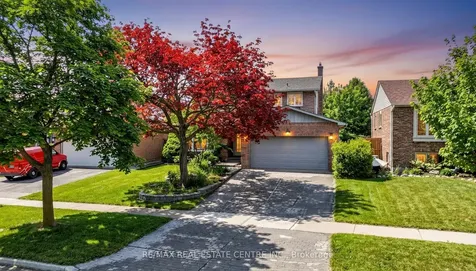 517 Farmstead Drive Milton ON L9T 4N7