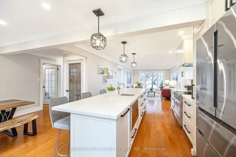 517 Farmstead Drive Milton ON L9T 4N7
