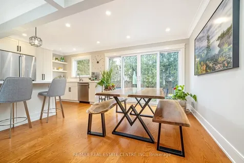 517 Farmstead Drive Milton ON L9T 4N7