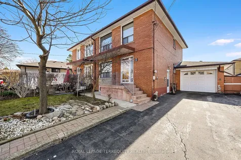 8 Sonnet Court Toronto ON M6L 1J7