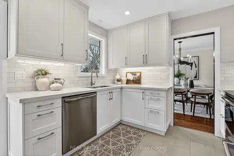 1269 Royal York Road Toronto ON M9A 4C4