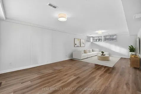 1269 Royal York Road Toronto ON M9A 4C4