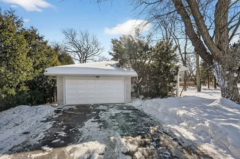 1269 Royal York Road Toronto ON M9A 4C4
