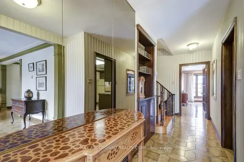 17 Duffield Road Toronto ON M9P 3C8
