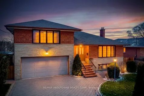17 Duffield Road Toronto ON M9P 3C8