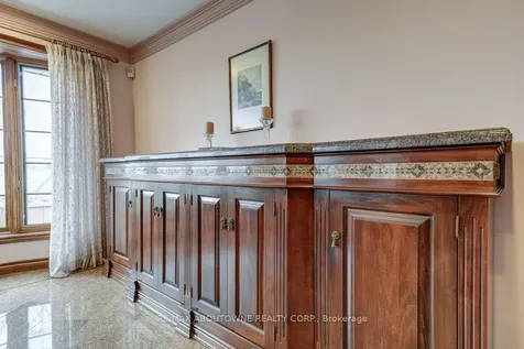 17 Duffield Road Toronto ON M9P 3C8