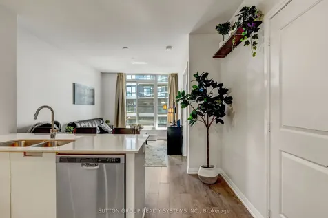 35 Watergarden Drive Mississauga ON L5R 0G8
