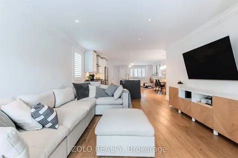 25 Joseph Street Toronto ON M9N 2H9