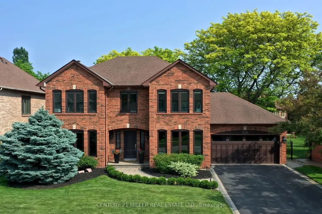 1036 Masters Green N/a Oakville ON L6M 2N7