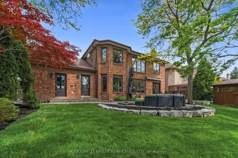 1036 Masters Green N/a Oakville ON L6M 2N7