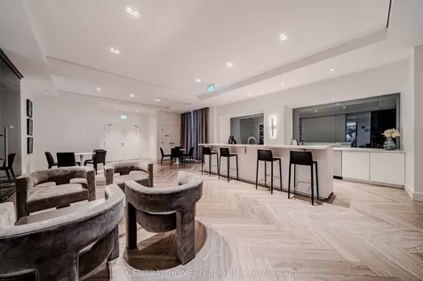 30 Gibbs Road Toronto ON M9B 0E4