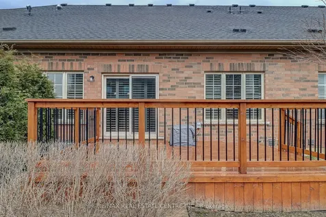3 Alamode Road Brampton ON L6R 3Z8