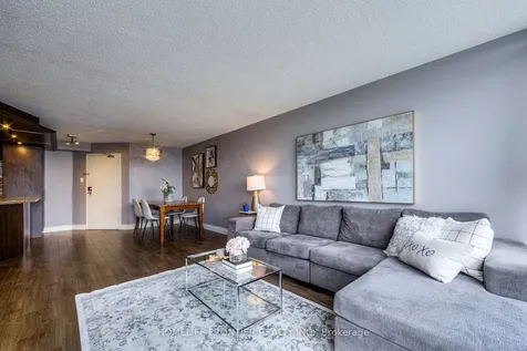 35 Trailwood Drive Mississauga ON L4Z 3L6