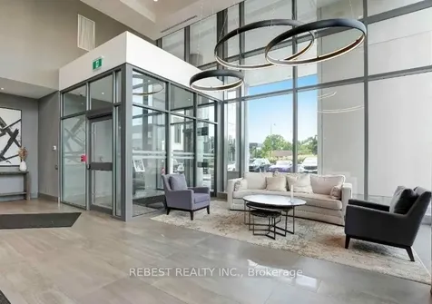 15 Lynch Street Brampton ON L6W 0C7