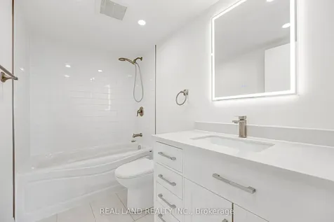 50 Elm Drive E Mississauga ON L5A 3X2