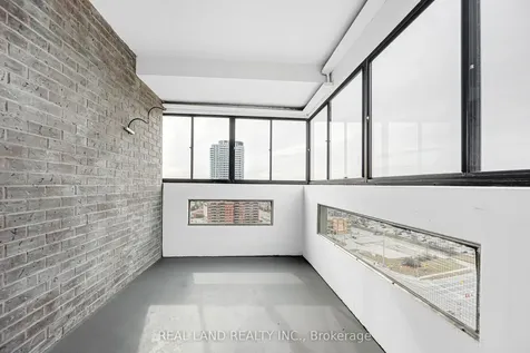 50 Elm Drive E Mississauga ON L5A 3X2