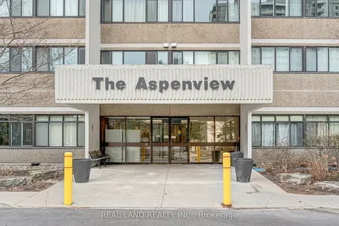 50 Elm Drive E Mississauga ON L5A 3X2