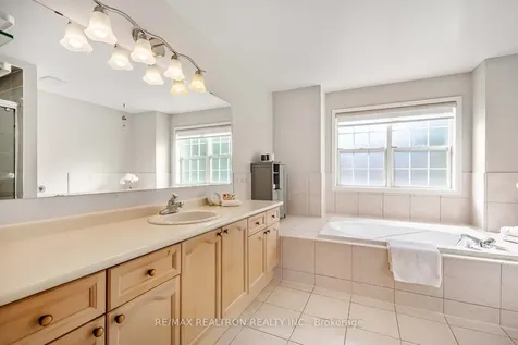 52 Brock Drive Brampton ON L6P 1A2