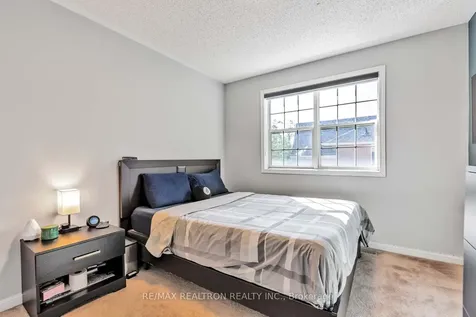 52 Brock Drive Brampton ON L6P 1A2