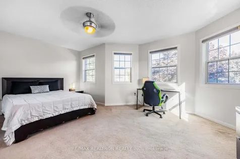52 Brock Drive Brampton ON L6P 1A2
