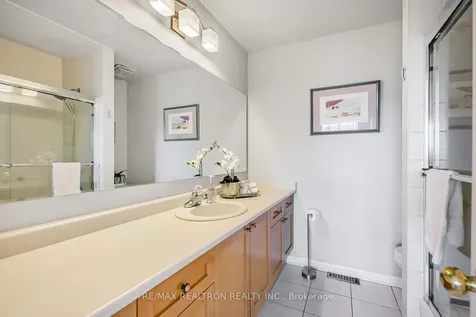 52 Brock Drive Brampton ON L6P 1A2
