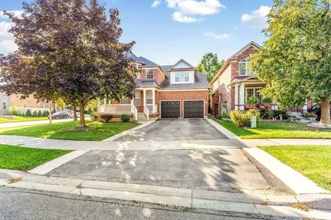 52 Brock Drive Brampton ON L6P 1A2