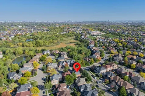 52 Brock Drive Brampton ON L6P 1A2
