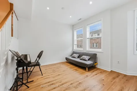 760 Lawrence Avenue W Toronto ON M6A 3E7