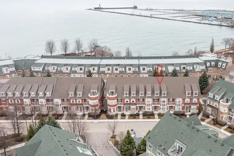 66 Compass Way Mississauga ON L5G 4T8
