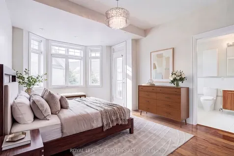 66 Compass Way Mississauga ON L5G 4T8