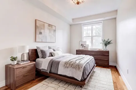 66 Compass Way Mississauga ON L5G 4T8