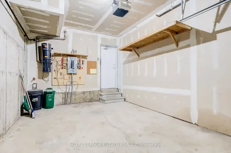 66 Compass Way Mississauga ON L5G 4T8