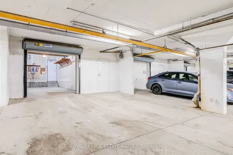 66 Compass Way Mississauga ON L5G 4T8