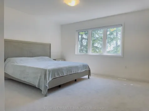 9 Briar Court Halton Hills ON L7G 0P5