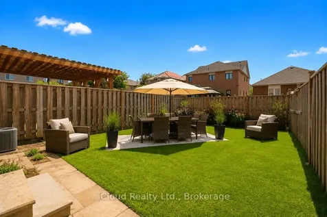 3956 Manatee Way Mississauga ON L5M 6P5