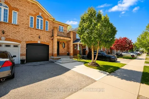 3956 Manatee Way Mississauga ON L5M 6P5