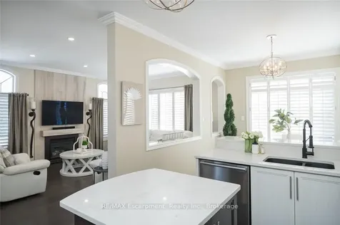 2454 Longridge Crescent Oakville ON L6H 6N8