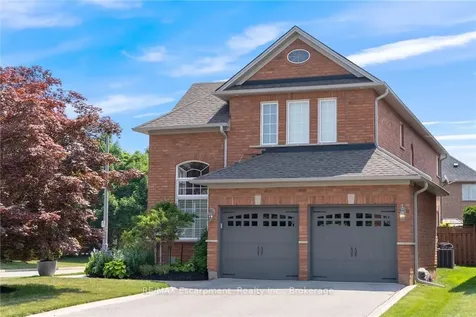 2454 Longridge Crescent Oakville ON L6H 6N8