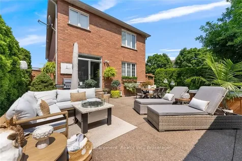 2454 Longridge Crescent Oakville ON L6H 6N8