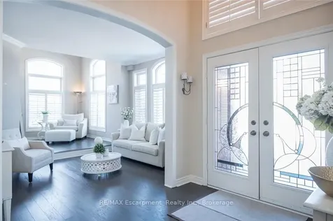 2454 Longridge Crescent Oakville ON L6H 6N8