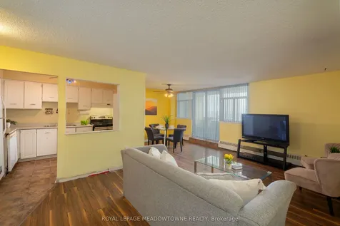 2301 Derry Road W Mississauga ON L5N 2R4