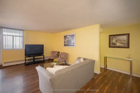 2301 Derry Road W Mississauga ON L5N 2R4
