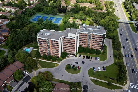 2301 Derry Road W Mississauga ON L5N 2R4