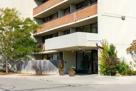 2301 Derry Road W Mississauga ON L5N 2R4