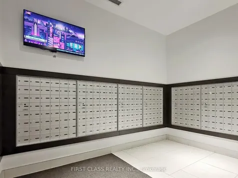 4011 Brickstone Mews Mississauga ON L5B 0J7